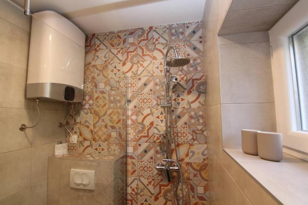 Fast Friend - Cozy Apartment In The Center With Private Garage Rijeka Bagian luar foto