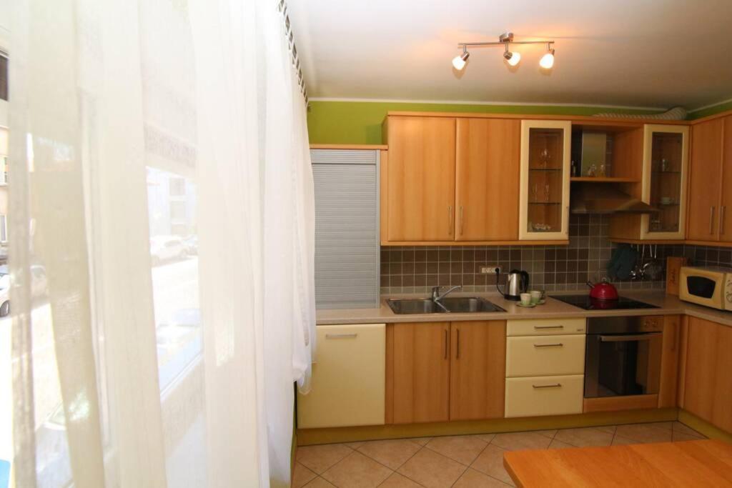 Fast Friend - Cozy Apartment In The Center With Private Garage Rijeka Bagian luar foto